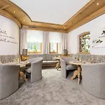 Aktiv & Vitalhotel Bergcristall Neustift im Stubaital