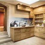 Aktiv & Vitalhotel Bergcristall 4*