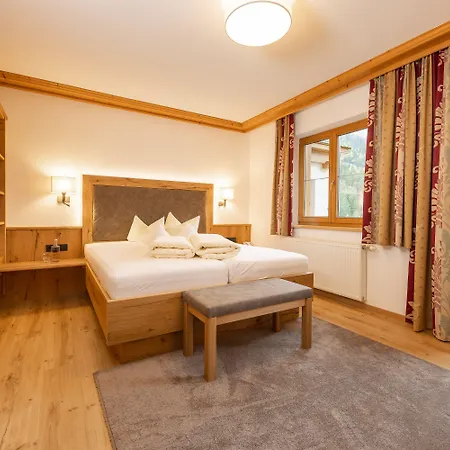 Otel Aktiv & Vitalhotel Bergcristall