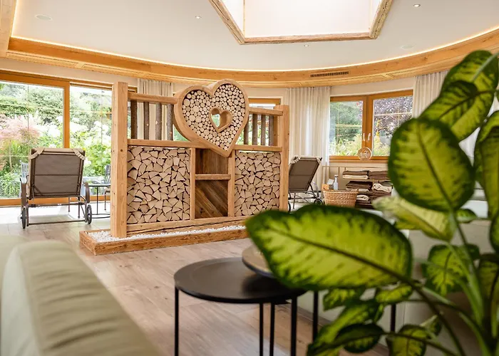 Aktiv & Vitalhotel Bergcristall Hotel 4*