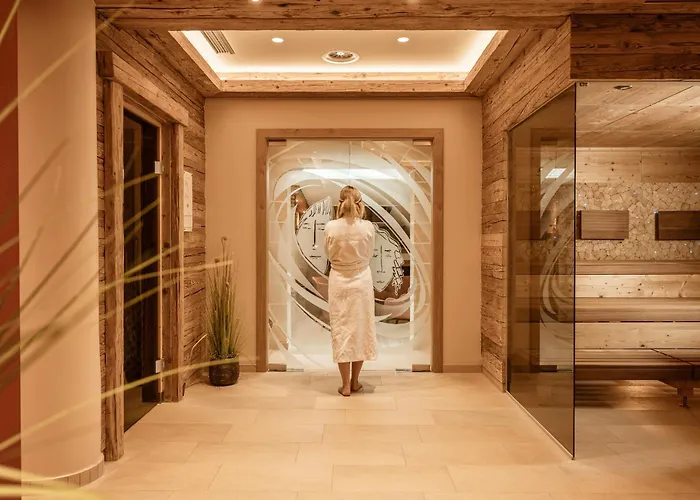 Aktiv & Vitalhotel Bergcristall 4* Neustift im Stubaital