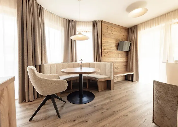 Aktiv & Vitalhotel Bergcristall 4*