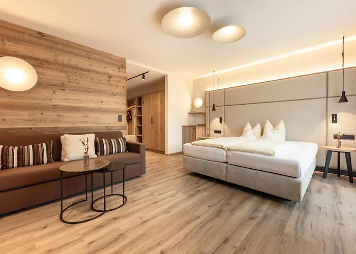 Aktiv & Vitalhotel Bergcristall Neustift im Stubaital