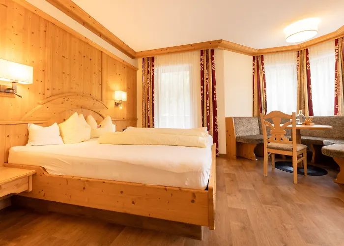 Aktiv & Vitalhotel Bergcristall 4* Neustift im Stubaital