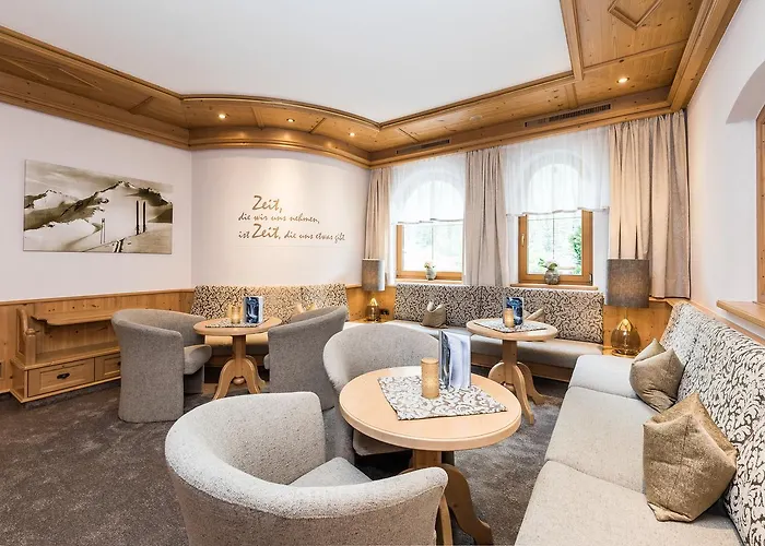 Aktiv & Vitalhotel Bergcristall 4* Neustift im Stubaital
