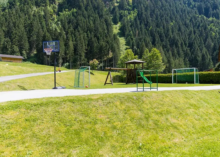 Aktiv & Vitalhotel Bergcristall Neustift im Stubaital