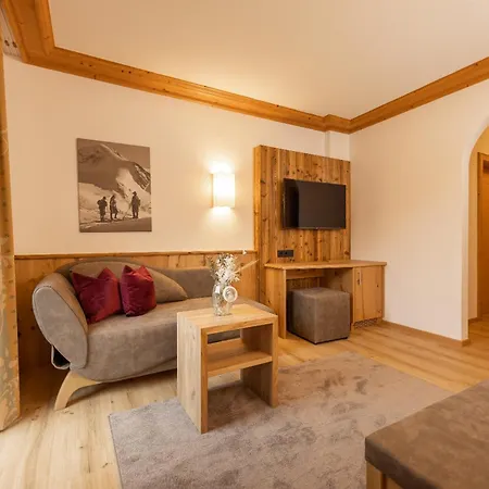 Aktiv & Vitalhotel Bergcristall Szálloda Neustift im Stubaital