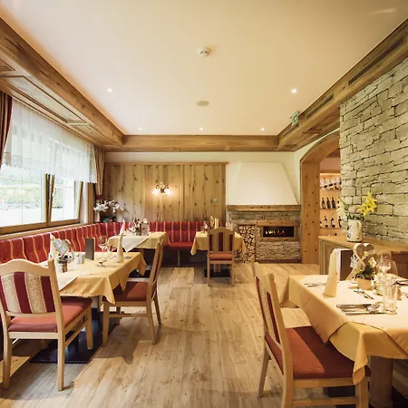 Szálloda Aktiv & Vitalhotel Bergcristall