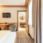 Hotell Aktiv&vitalhotel Bergcristall Neustift im Stubaital
