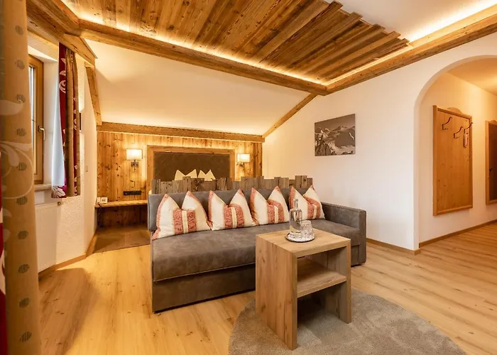 Aktiv & Vitalhotel Bergcristall Neustift im Stubaital